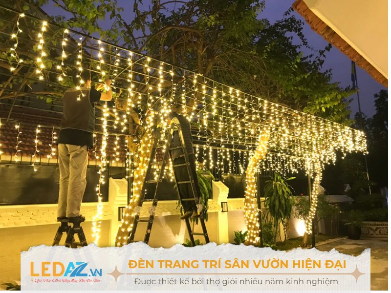 Lắp Đèn Trang Trí Cây den trang tri san vuon hien dai